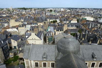 France, Ille-et-Vilaine, Rennes, Saint-Sauveur basilica and the old city seen from the cathedral (in the foreground)