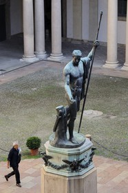 Italie, Lombardie, Milan, Académie de Brera (Accademia di Brera), Napoleon Ier en Mars pacificateur par Antonio Canova dans la cour intérieure du Palais Brera