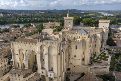 France, Vaucluse, Avignon, Palais des Papes (Palace of the Popes) listed as World heritage by UNESCO, and the arms of the Rhone river in the background, the south-eastern facade (aerial view)