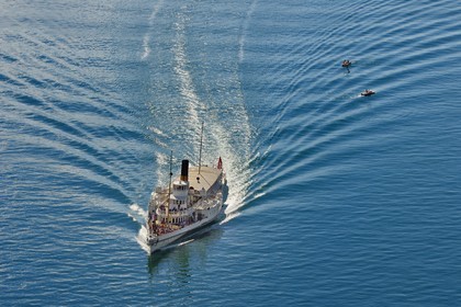 Suisse, Canton de Vaud, Montreux, le bateau à roues à aubes Vevey (1907) de la Compagnie générale de navigation sur le lac Léman (CGN)