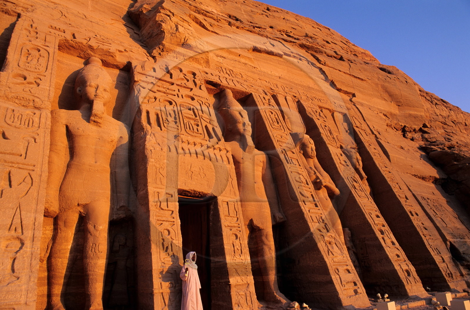 Egypte, Nubie, Abou Simbel, site classé Patrimoine Mondial de l' UNESCO, le temple de Nefertari dédié à la déesse Hathor