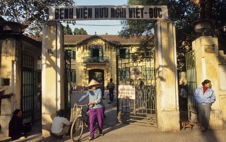 Vietnam, Hanoi, l'Hopital Viet-Duc, le plus grand h