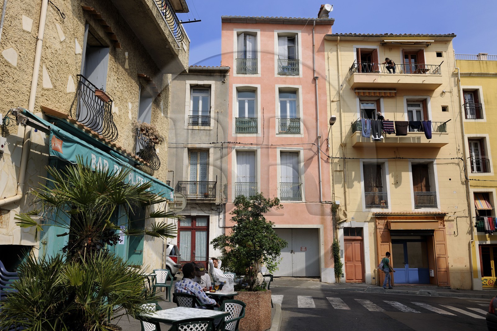 France, Herault, Sete, Cafe rue des Trois Journees
