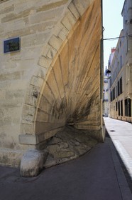 France, Hérault (34), Montpellier, centre historique, l'Ecusson, la trompe d'angle ou coquille de l'hôtel Sarret construite en 1630