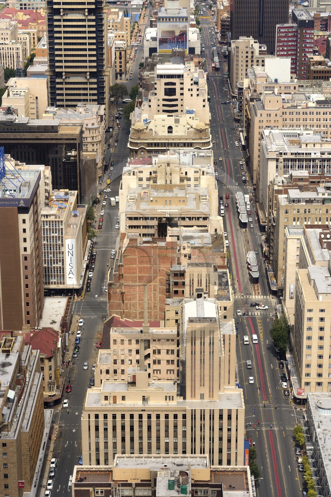 Afrique du Sud, province de Gauteng, Johannesburg, CBD (Central Business District), vue du centre ville depuis la tour du Carlton Center, Commissioner street et Main street