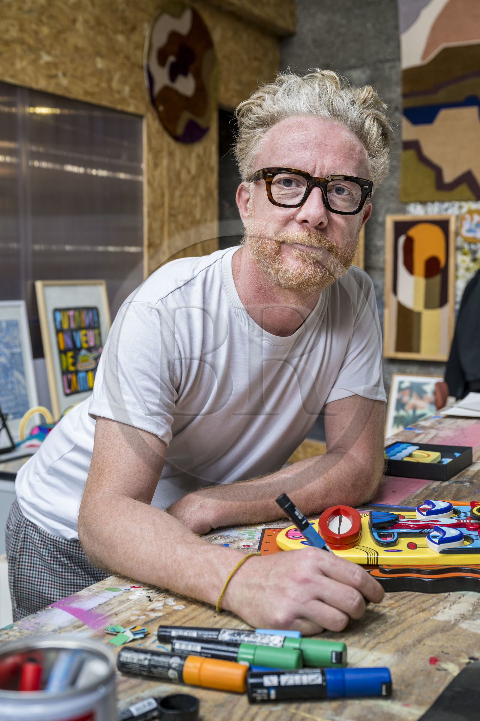 France, Vaucluse (84), Avignon, l'artiste grapheur Pablito Zago dans son atelier, fondateur de l’association le Cartel et de l’atelier Shed