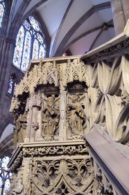 France, Bas-Rhin (67), Strasbourg, vieille ville classée au Patrimoine Mondial de l'UNESCO, la cathédrale Notre-Dame, la chaire du grand prédicateur Geiler de Kaysersberg réalisée par le sculpteur Hans Hammer en 1485