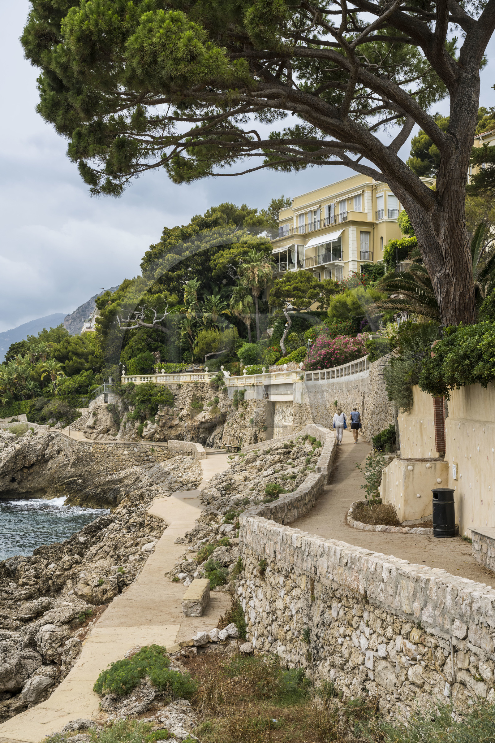 France, Alpes-Maritimes (06), Cap d'Ail, le sentier du littoral