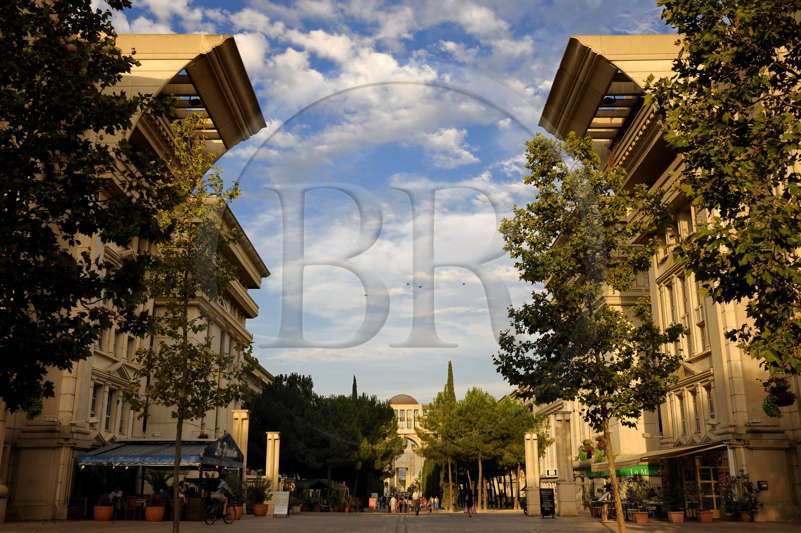France, Herault, Montpellier, Antigone District by the architect Ricardo Bofill, place du Nombre d'Or