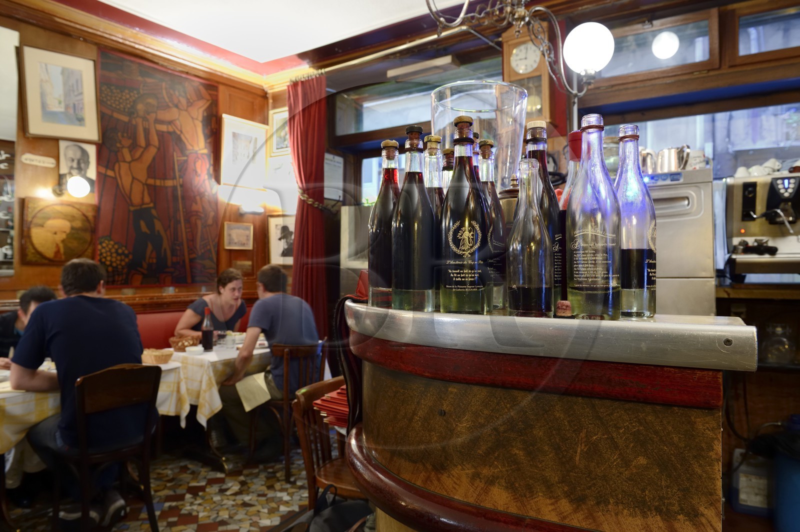 France, Rhône (69), Lyon, Restaurant bouchon lyonnais Le Garet, le héros de la Résistance Jean Moulin venait régulièrement y déjeuner