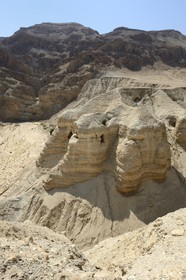 Israel, Cisjordanie, Qumran National Park, grottes dans lesquelles on a retrouvé les  manuscrits de la mer Morte