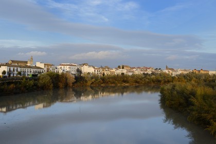 Espagne, Andalousie, Cordoue, les rives du fleuve Guadalquivir