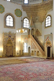 Bosnia and Herzegovina, Sarajevo, Bascarsija district in the old town, the Gazi Husrev-bey Mosque (Gazi Husrev-begova Dzamija in bosnian), the mihrab (niche) and minbar (stairs)