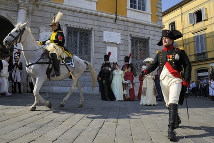 Italy, Liguria, Sarzana, Napoleon Festival, Napoleon and his suite in front of the Palazzo Roderio on the Piazza Matteotti