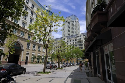 Vietnam, Hanoï, Cau Giay district, new luxury buildings The Manor