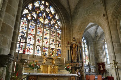 France, Finistere, Locronan, labelled Les plus Beaux Villages de France (The Most Beautiful Villages of France), Saint Ronan church, the statue represents him with miter and crosier as a priest or a traveling bishop