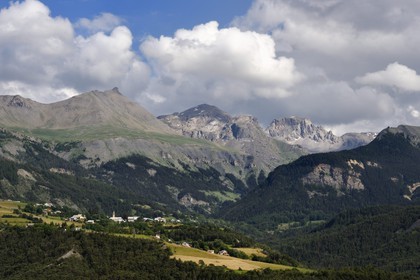 France, Alpes de Haute Provence, Ubaye valley, the Mercantour national Park mountains, the Tete de Sanguinieres and the col de Restefond behind the Lans hamlet east of Jausiers