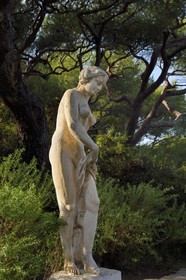 France, Var (83), Ile des Embiez, statue décorative
