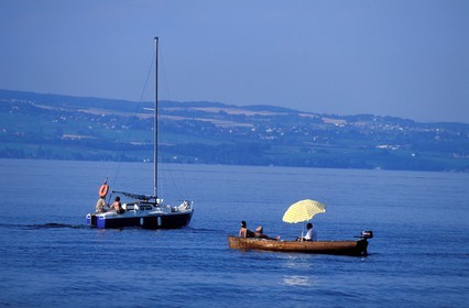 France, Haute-Savoie (74), une barque de pêcheur amateur sur le lac Léman