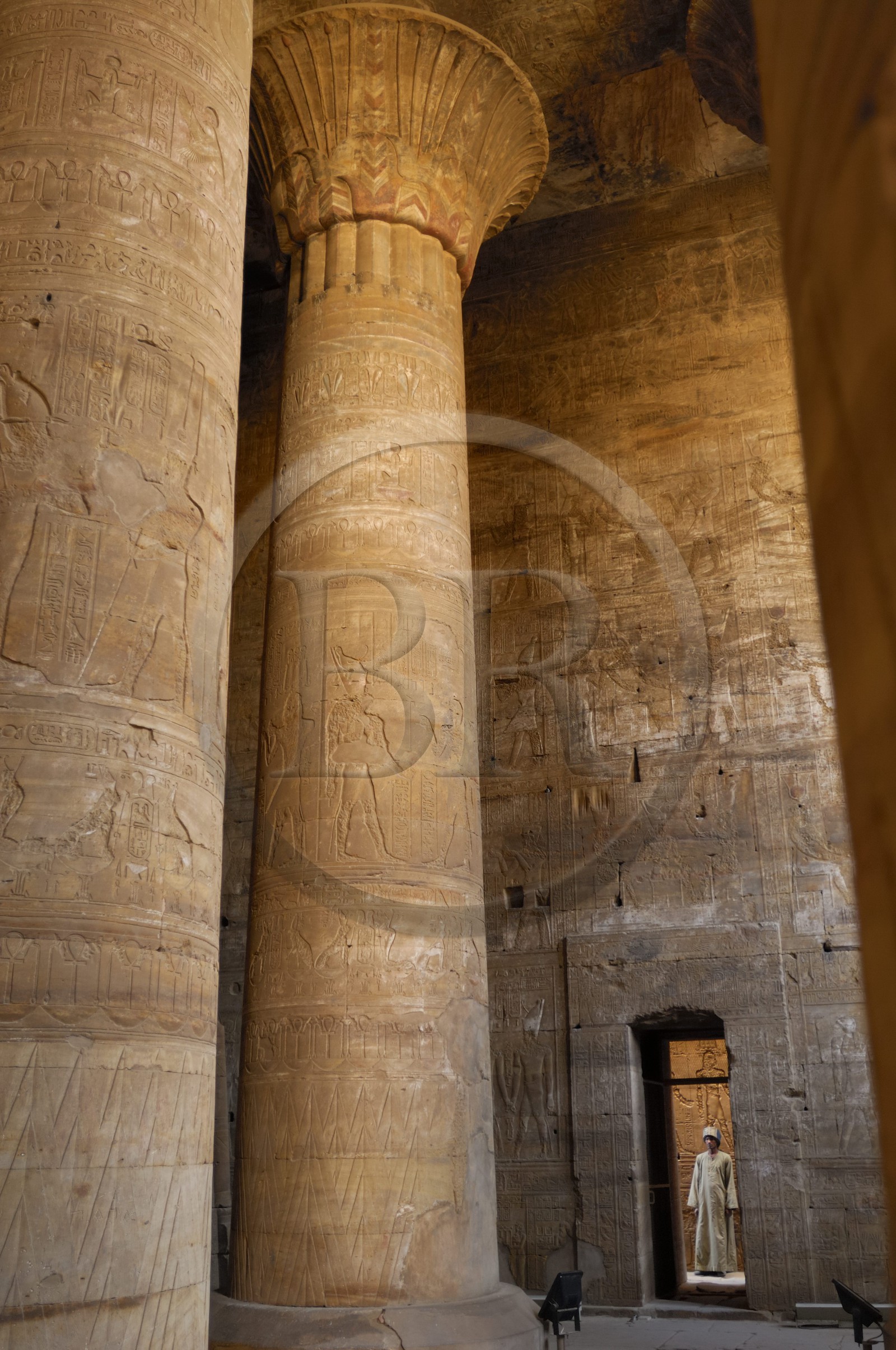 Egypte, Haute Egypte, vallée du Nil, Edfou, temple dédié au dieu Horus
