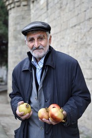 Azerbaïdjan, Bakou, Absheron Peninsula, Vidade, le gardien du chateau de Mardakan