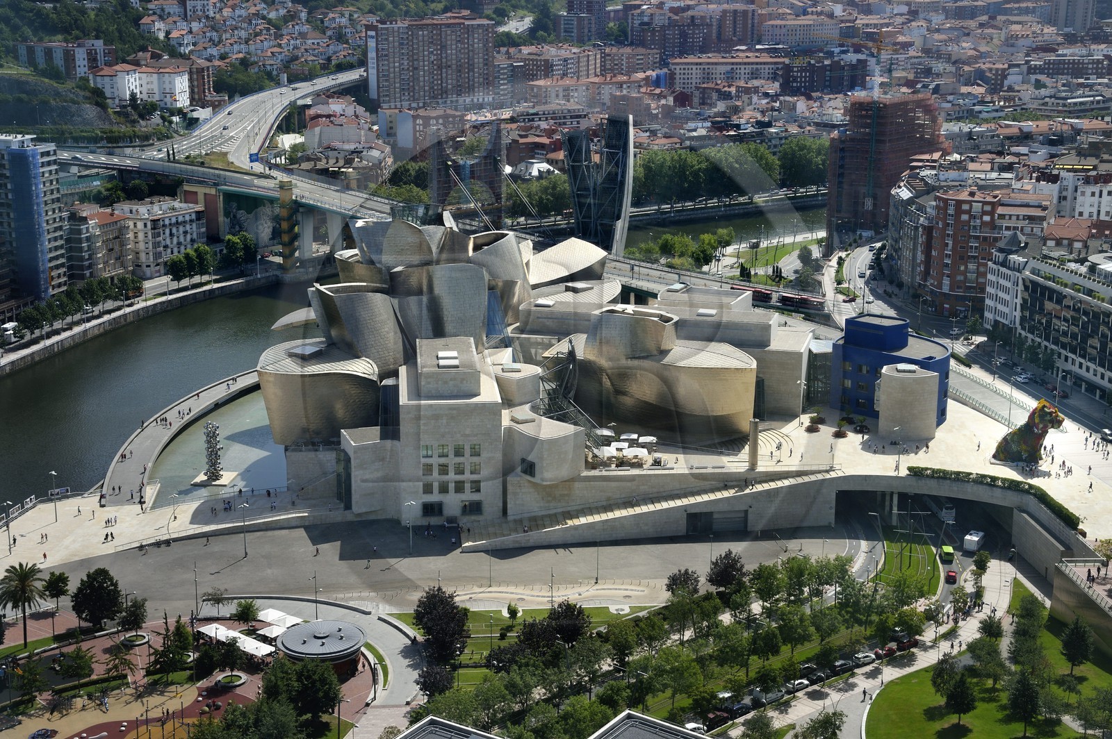 Espagne, Pays basque espagnol, Biscaye, Bilbao, le musée Guggenheim de l'architecte Frank Gehry