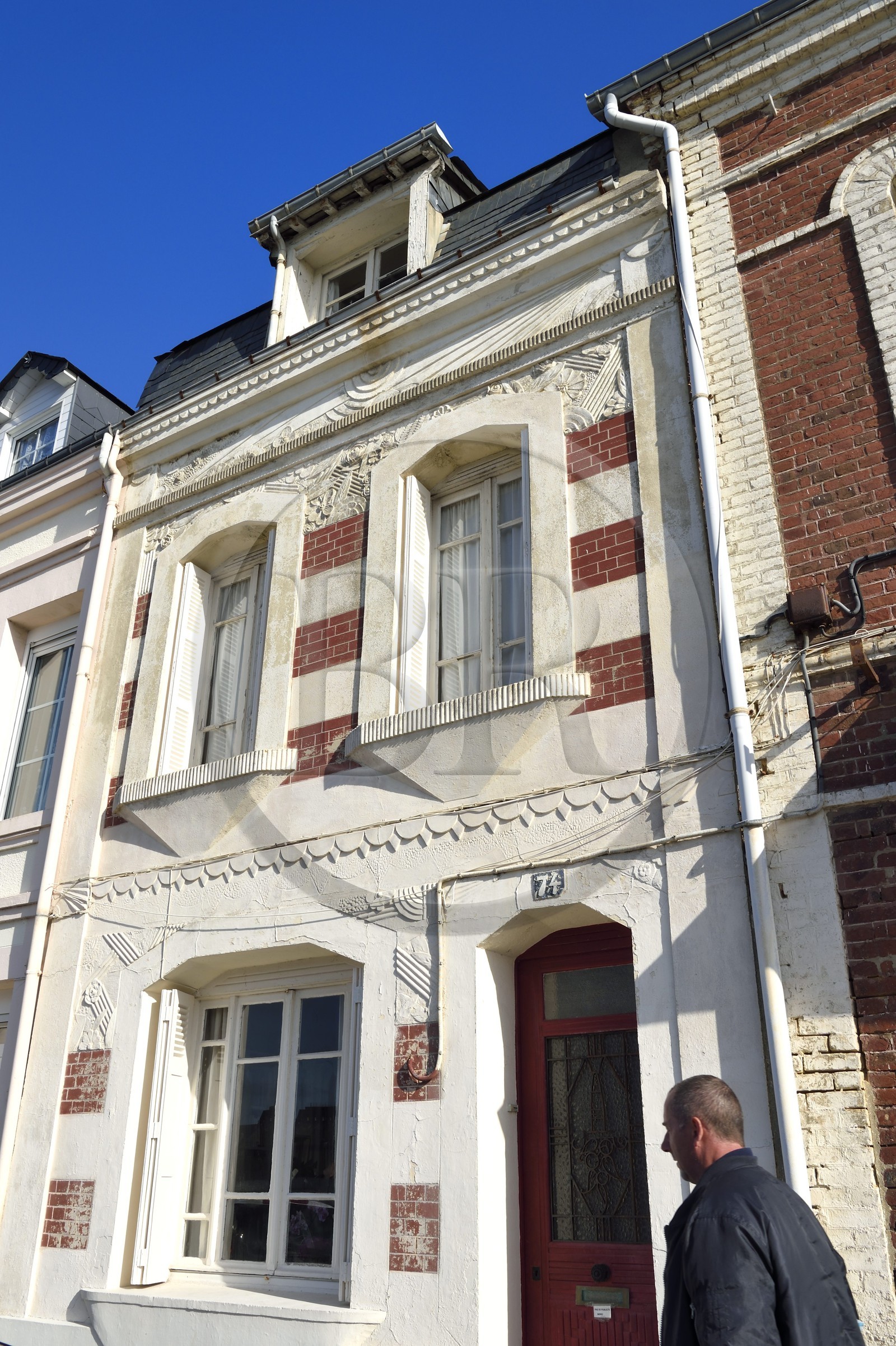 France, Seine-Maritime (76), Pays de Caux, Côte d'Albâtre, Fécamp, maison de pecheurs quai Guy de Maupassant