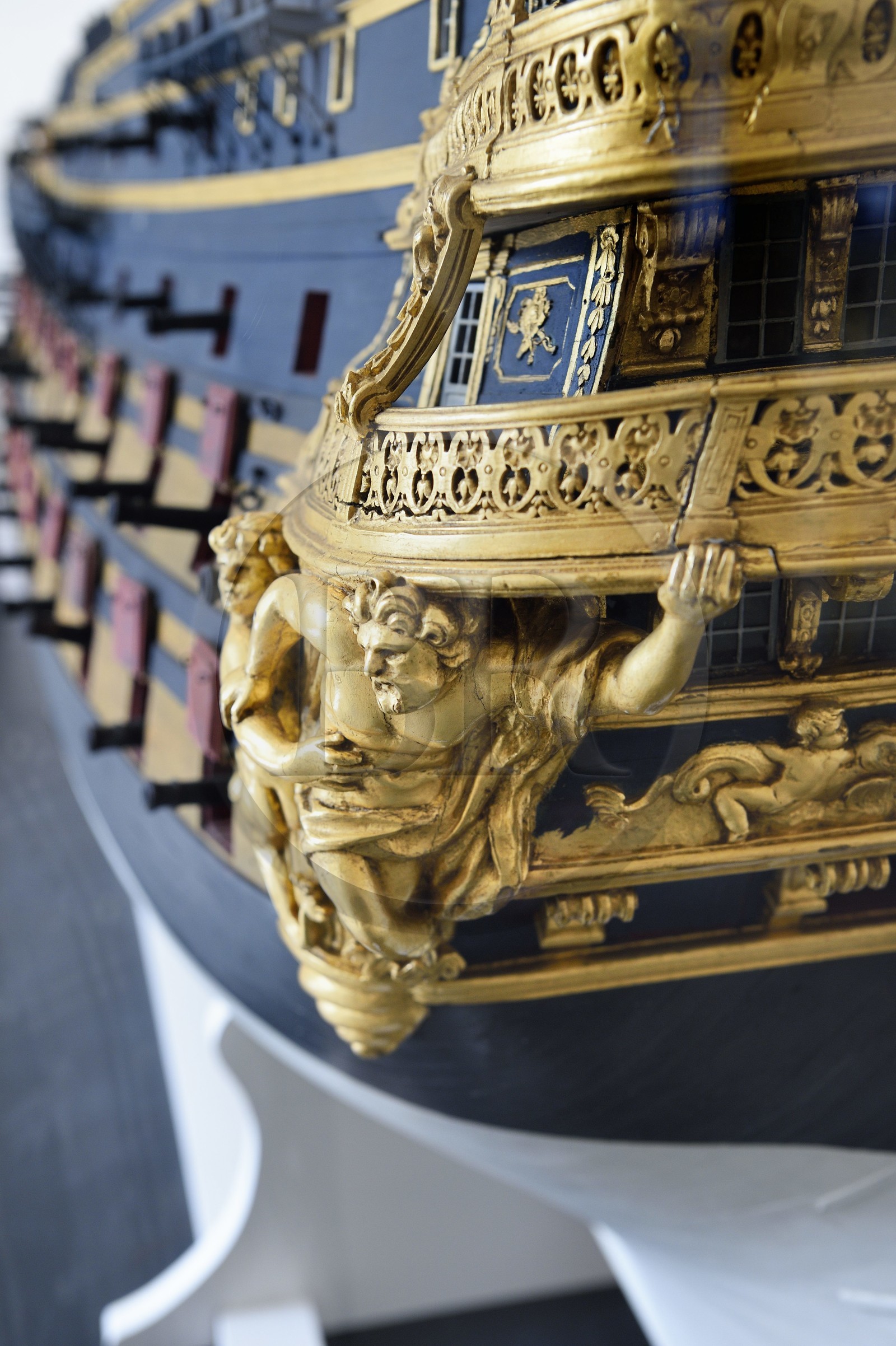 France, Charente-Maritime (17), Rochefort, Centre International de la mer dans l'ancien Arsenal maritime de Rochefort, le Musée national de la Marine, modéle de 1751 au 1 24 du vaisseau le Dauphin Royal de 110 canons