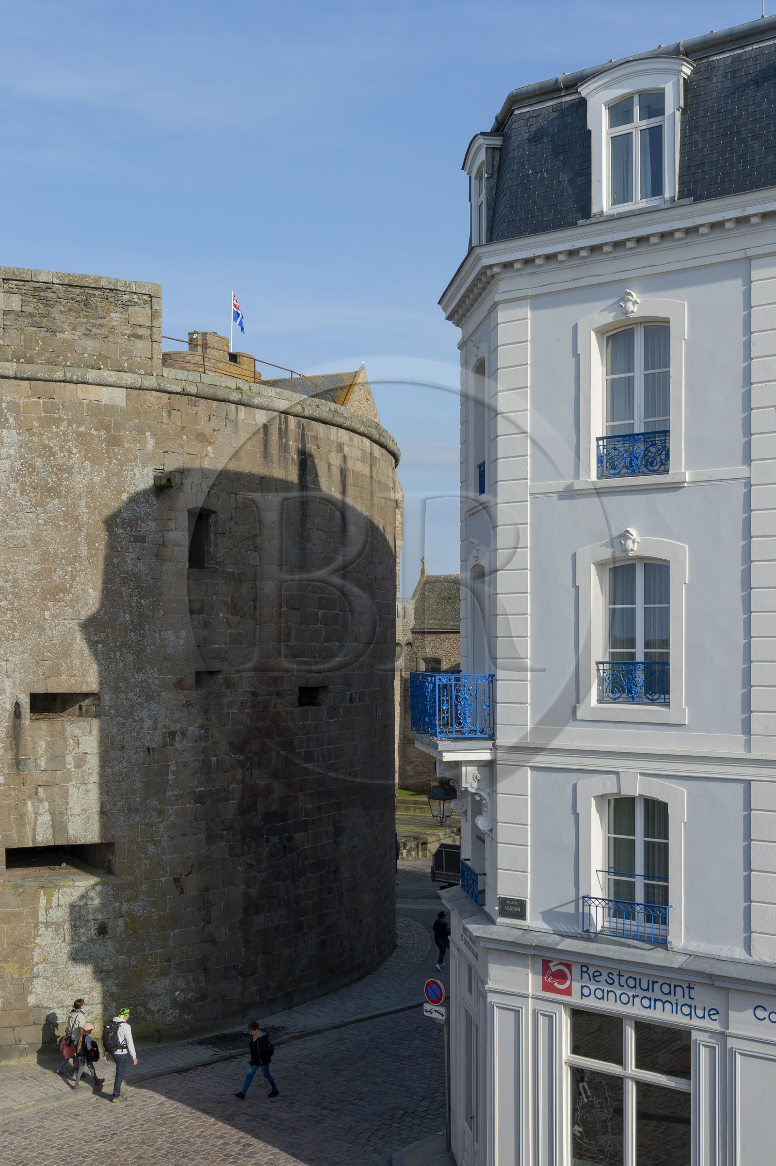 France, Ille et Vilaine, Cote d'Emeraude (Emerald Coast), Saint Malo, the Quic-en-Groigne tower in the intramural city