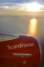 Suède, Comté de Vasterbotten, vol de la SAS en approche de Umea (vue aérienne)