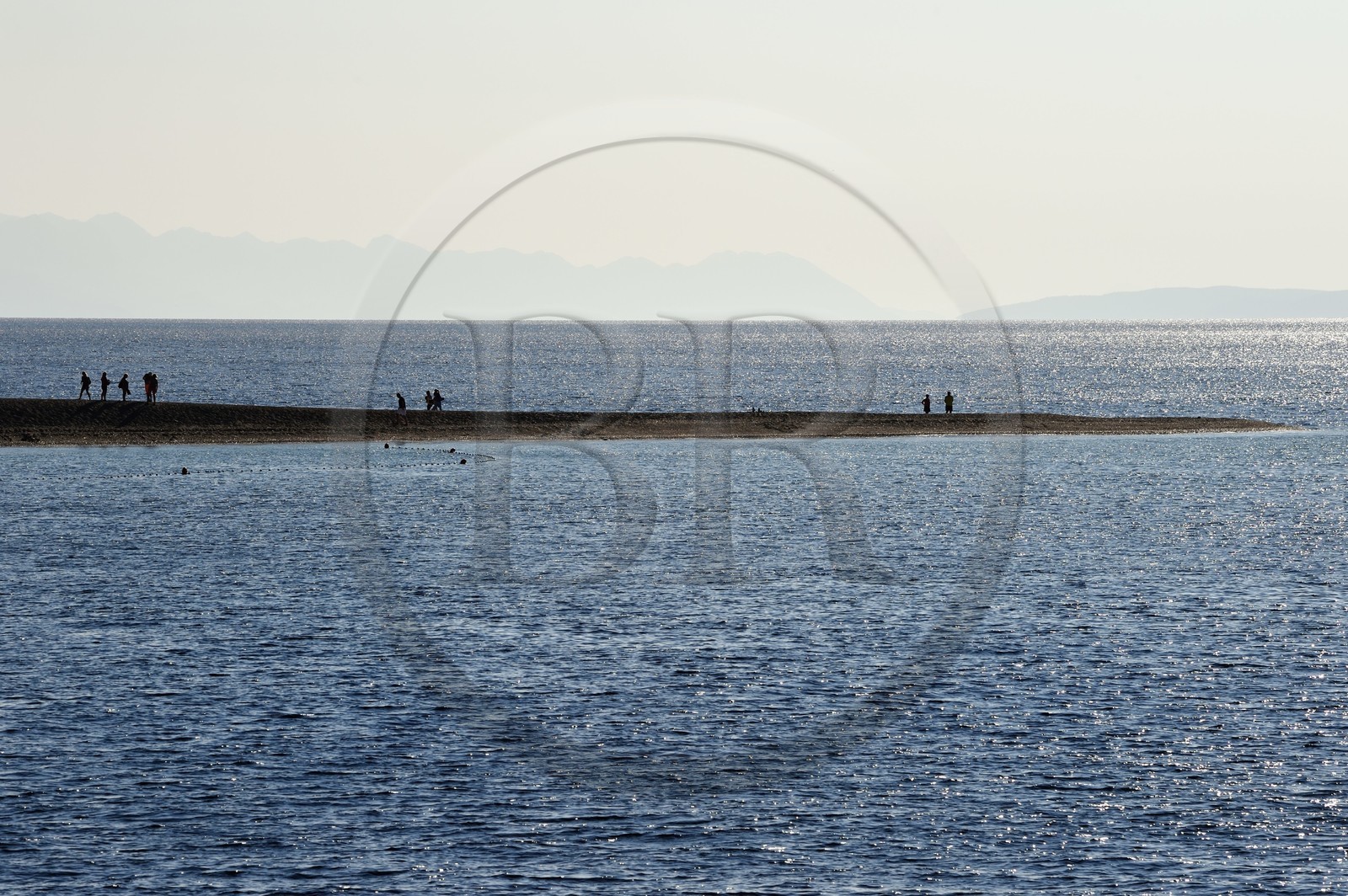 Croatie, Dalmatie, cote dalmate, Ile de Brac, Bol, la plage de Zlatni Rat ou Corne d'or