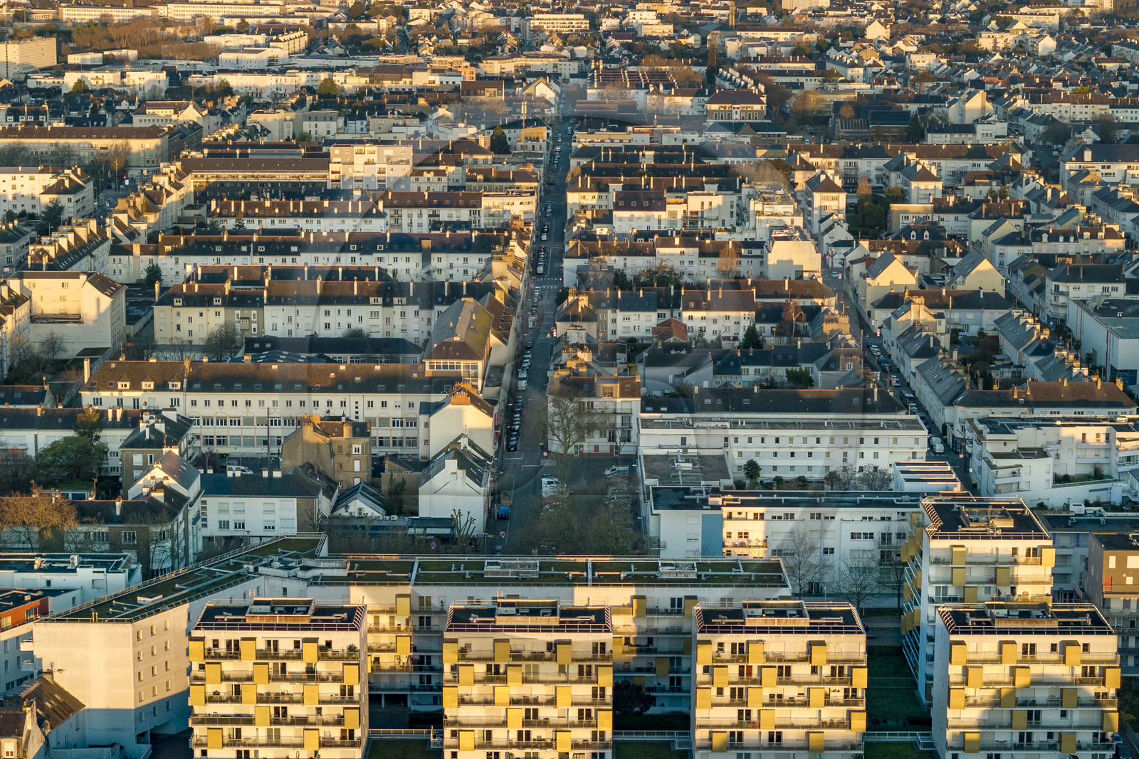 France, Loire-Atlantique (44), Saint-Nazaire, le centre-ville reconstruit dans les années 1950 après les bombardements de la seconde guerre mondiale (vue aérienne)