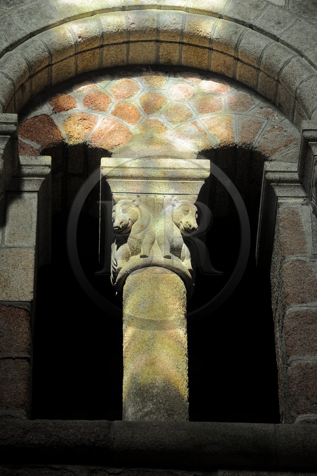 France, Manche (50), l'abbaye du Mont-Saint-Michel, classé Patrimoine Mondial de l'UNESCO, détail de la nef de l'église abbatiale