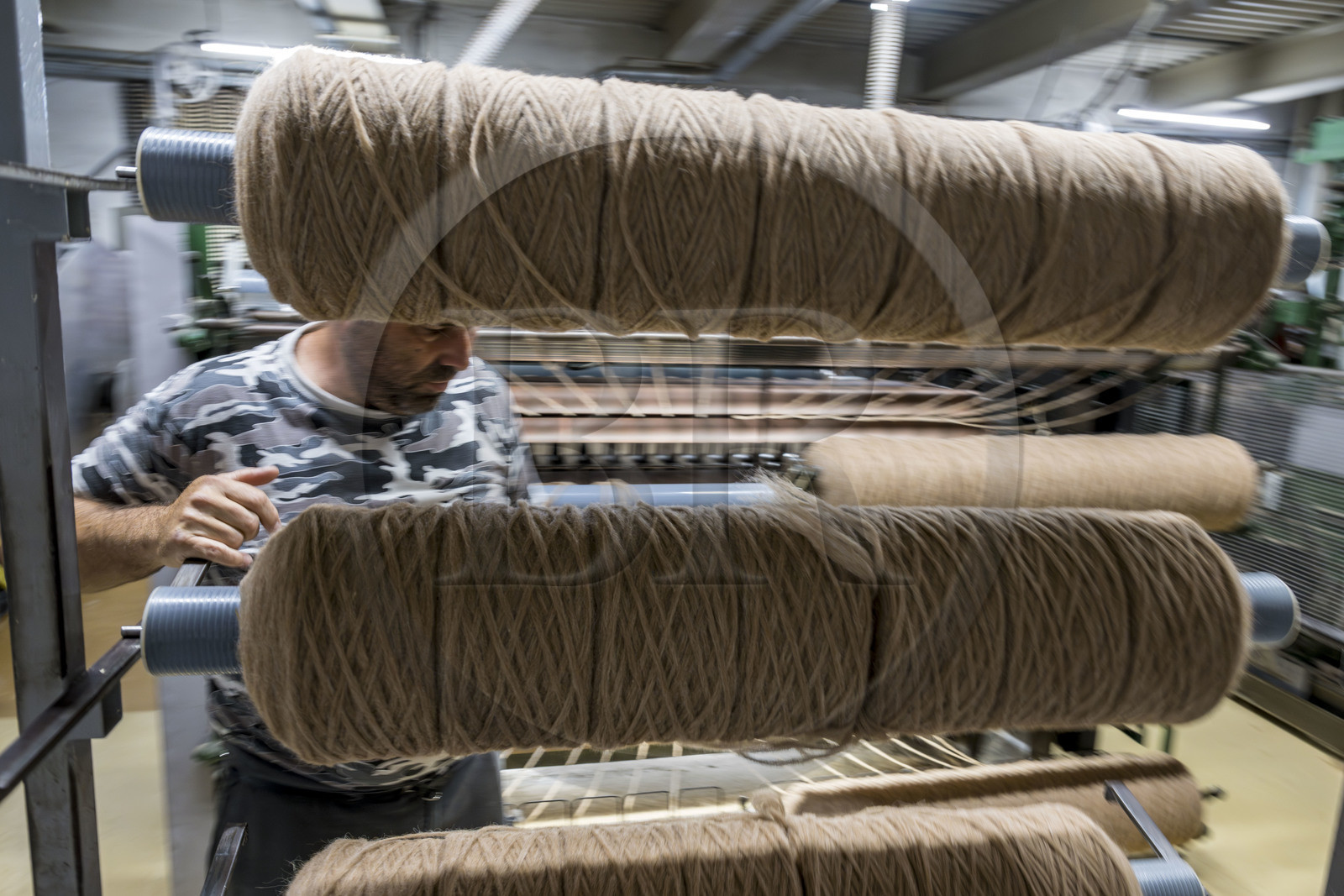 France, Vaucluse, L'Isle sur la Sorgue, Brun de Vian-Tiran Factory, wool textile industry, carding workshop