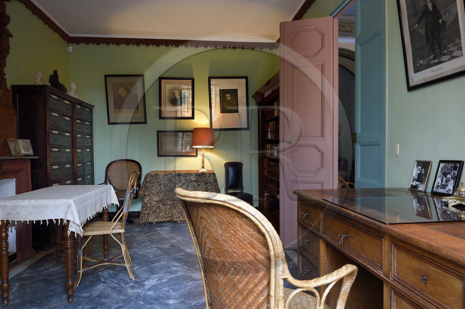 France, Var (83), Saint-Tropez, Chateau de La Moutte, le bureau du parlementaire Emile Olivier