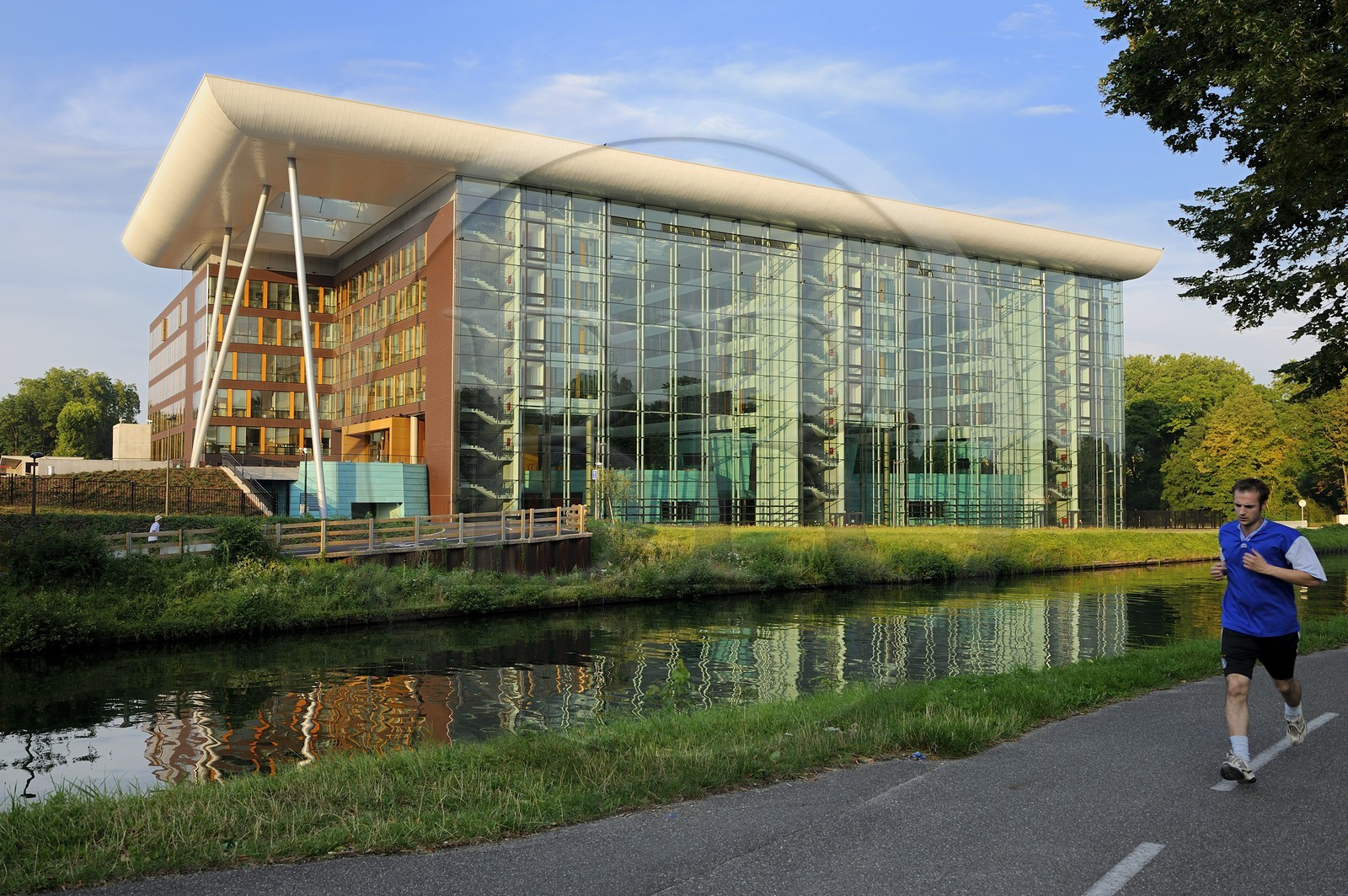 France, Bas Rhin, Strasbourg, building of the European Council by architects Art and Build on quay Jacoutot