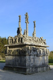 France, Finistère (29), , Saint-Jean-Trolimon, calvaire de la chapelle de Notre-Dame de Tronoën