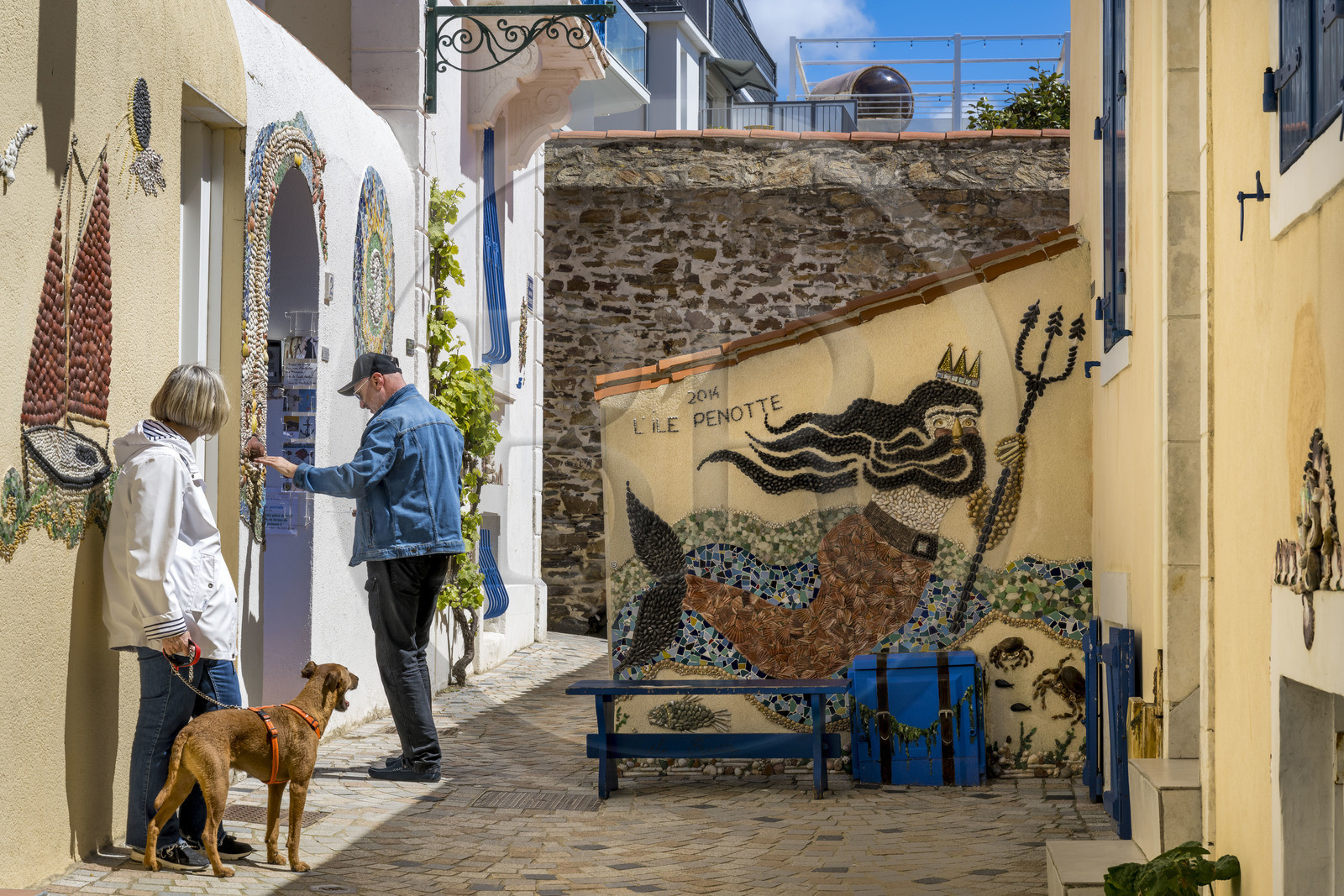 France, Vendee, Les Sables d'Olonne, Penotte Island district, pedestrian streets with facades decorated with shell mosaics (before use ask for authorization from ADAGP www.adagp.fr)