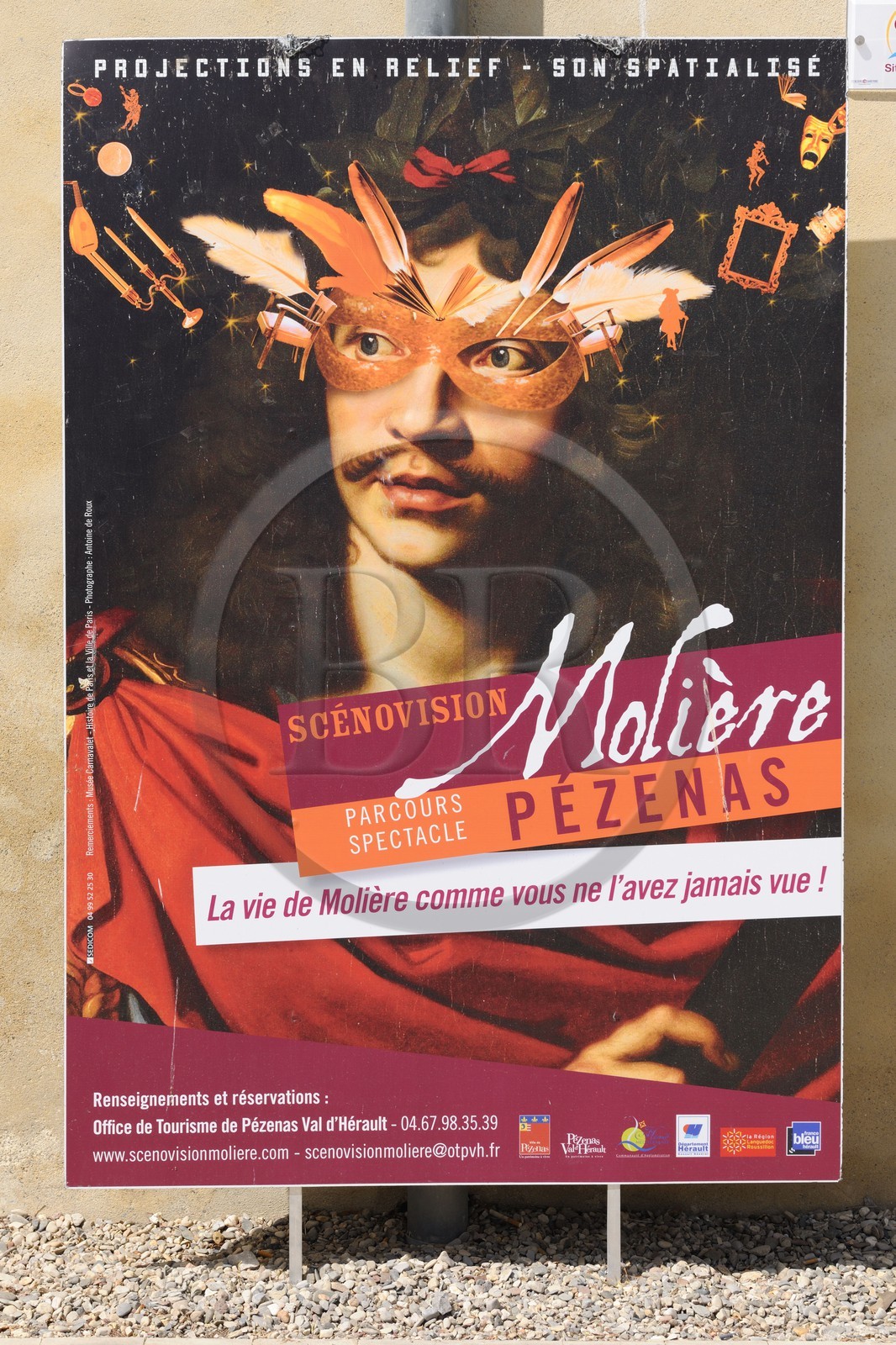 France, Hérault (34), Pézenas, affiche de l'Espace scénographie Molière