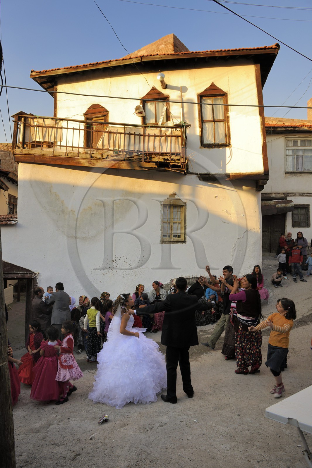 Turkey, Central Anatolia, Ankara, citadel in the old town, Gypsy wedding in the street