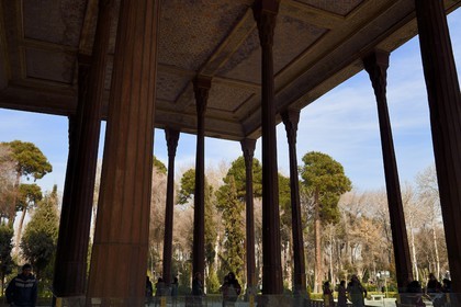 Iran, province d'Ispahan, Ispahan, le palais Chehel Sotoun (des 40 colonnes), classé Patrimoine Mondial de l'UNESCO, le talar