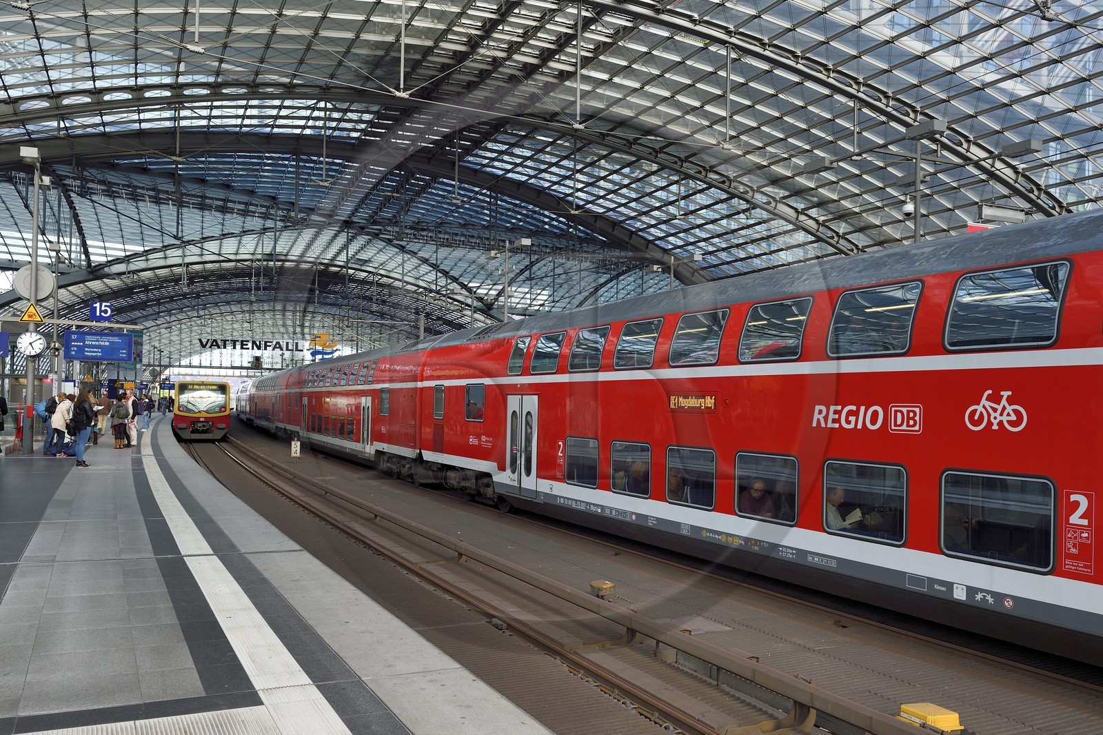 Allemagne, Berlin, Hauptbahnhof, la gare principale Hauptbahnhof conçue par l'architecte Meinhard von Gerkan