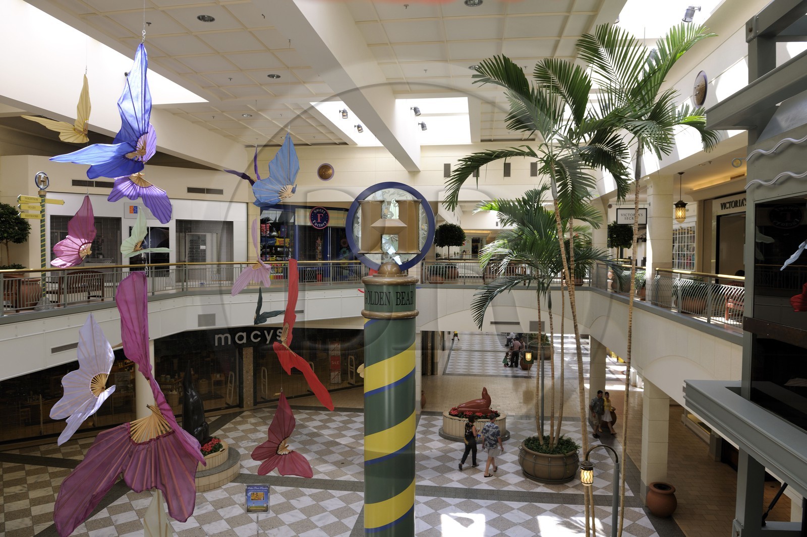 Etats-Unis, Californie, banlieu de San Francisco, centre commerciale de Hillsdale mall