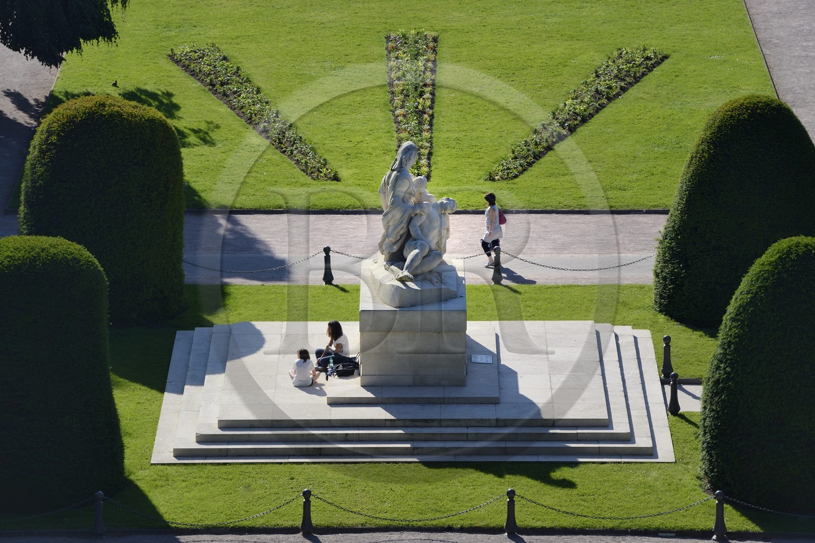 France, Bas Rhin, Strasbourg, Place de la Republique, war monument (a mother holds her two dying sons, one looks over Francover Germany)