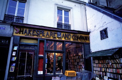 France, Paris 5ème (75), quai Montebello, librairie Shakespeare et compagnie