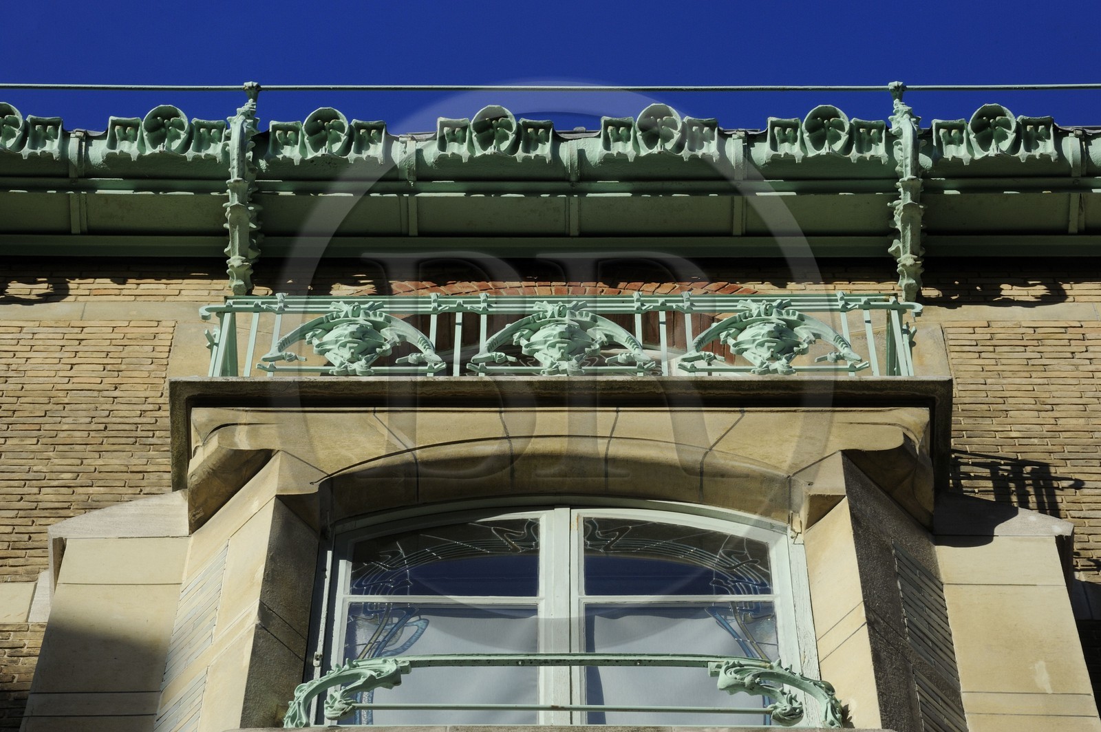 France, Paris (75), le Castel-Beranger, immeuble du 14 rue La Fontaine de style Art Nouveau  par Hector Guimard