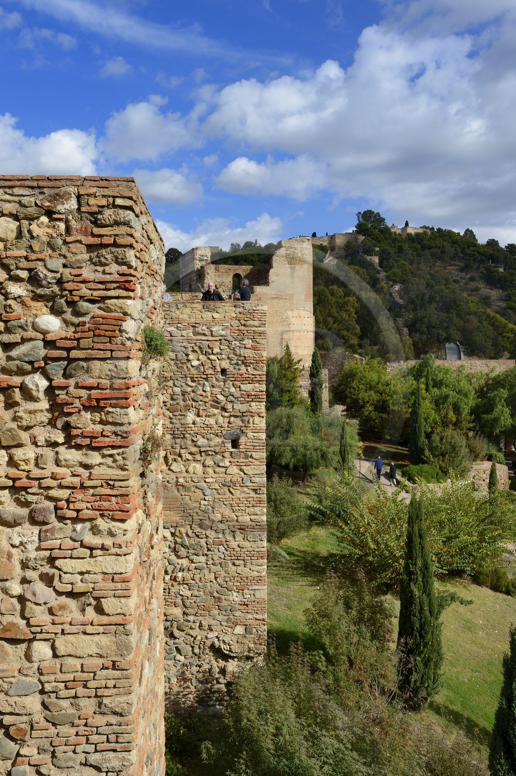 Spain, Andalusia, Malaga, the Alcazaba and the Castillo de Gibralfaro castle in the background
