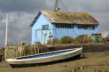 France, Charente-Maritime (17), Ile d'Oléron, le chenal d'Ors, port ostréicole