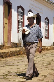 Brésil, Etat du Minas Gerais, Tirandentes, la rue Padre Toledo (Route de l'or, Estrada Real)