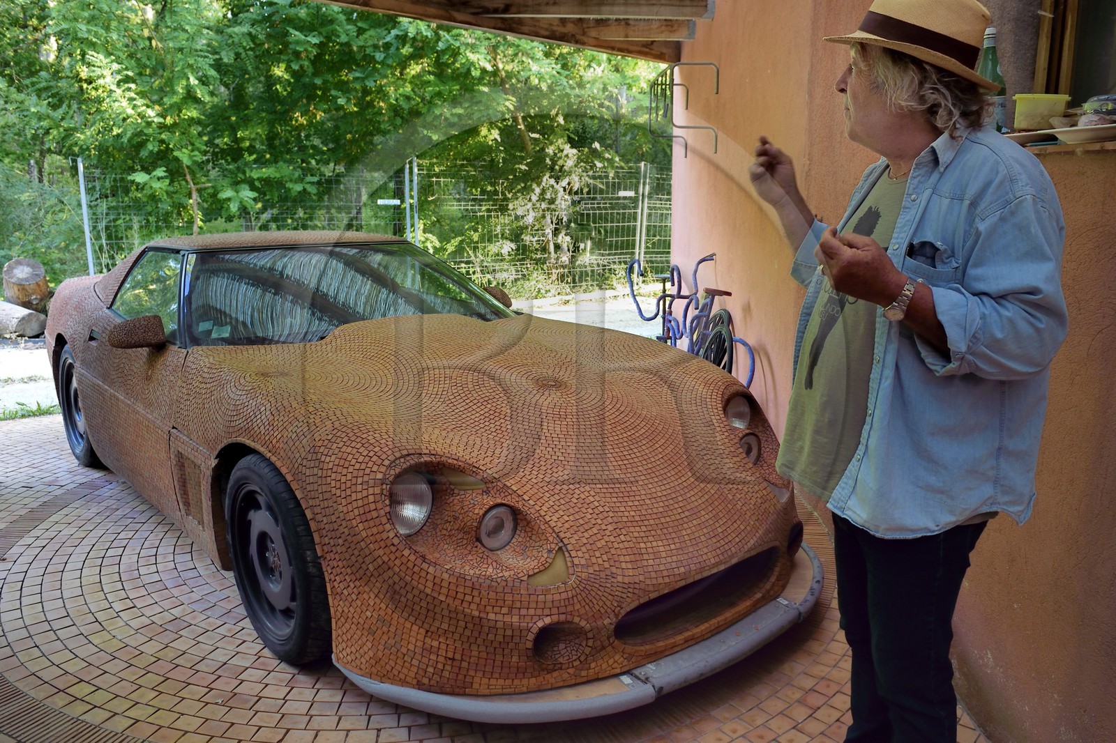 France, Var, the Dracenie, Salernes, the ceramist and designer Alain Vagh, car covered by the artist